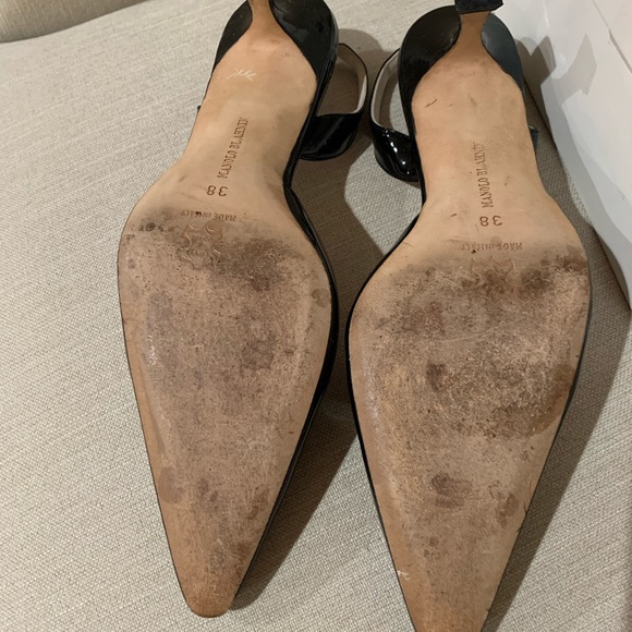 Manolo Blahnik Black Patent Slingbacks - Picture 5 of 14